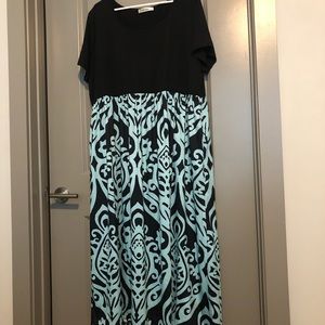Maxi dress size 24